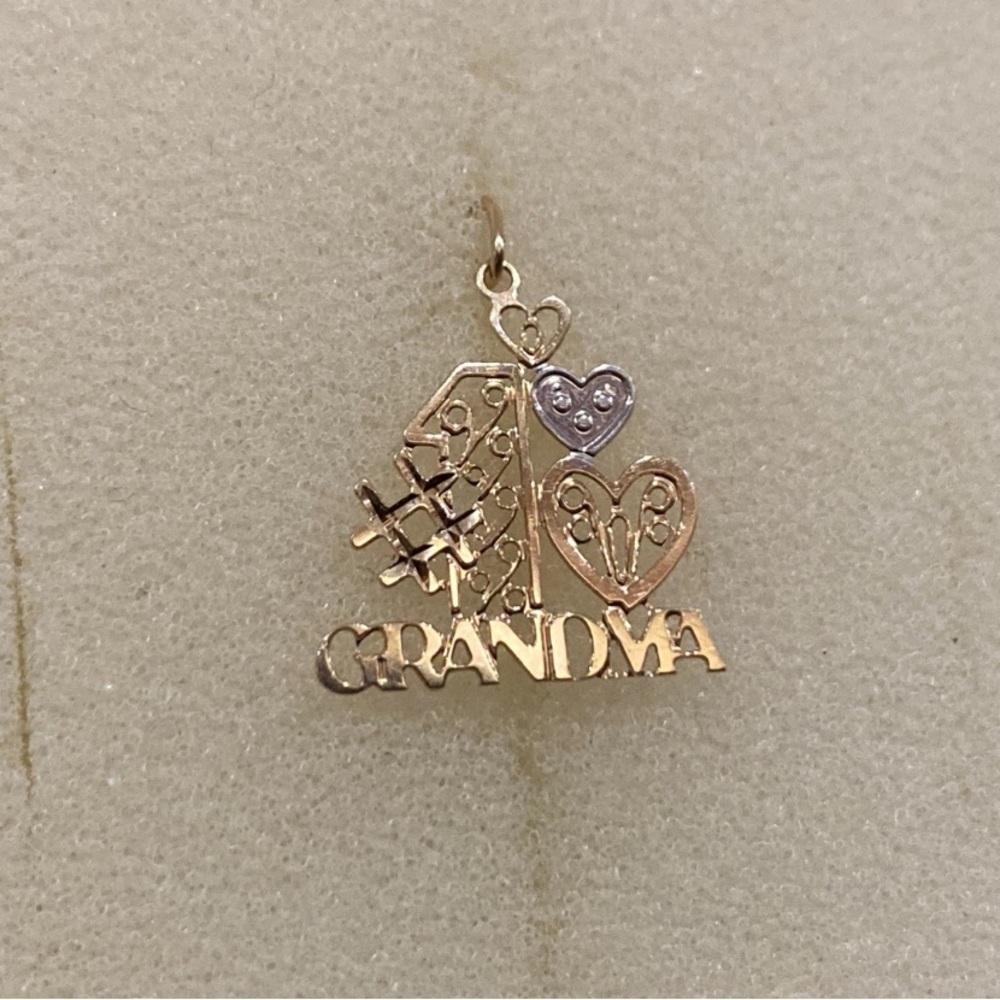 "NUMBER ONE GRANDMOTHER"  14k 14kt YELLOW  PENDANT/CHARM Two Color Heart